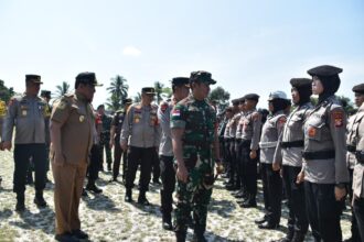 Wakil Gubernur Kalimantan Tengah (Kalteng), H. Edy Pratowo menghadiri Apel Gelar Pasukan, di Lapangan Makorem 102/Pjg, Senin (23/10/2023). 