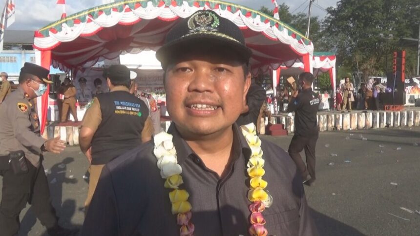 Wakil Ketua I DPRD Kapuas, Yohanes saat hadiri acara Pawai Carnaval Budaya, belum lama ini.(foto:sri)