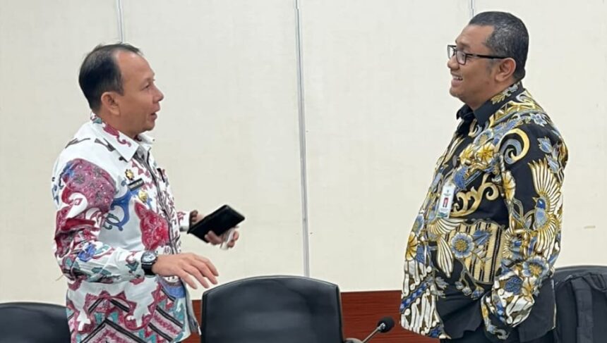 USULAN : Pj Bupati Katingan Sutoyo melakukan audiensi dengan Badan Perencanaan Pembangunan Nasional (Bappenas) Republik Indonesia, di ruang rapat SS-1 Kantor Bappenas, Kamis (19/9/2024). (foto:pemkab katingan)