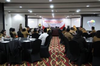 RAPAT : Pemprov Kalteng gelar Rapat Pemetaan dan Pembahasan Potensi Kerja Sama Daerah, di Aula Hotel Neo Palma Palangka Raya, Selasa (25/2/2025). (foto:mmc)