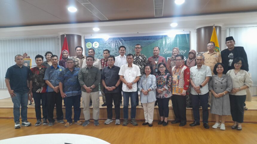 Foto bersama (Foto : Pri)