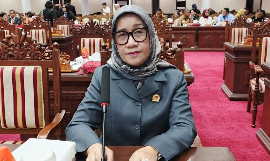 Ketua Komisi II DPRD Provinsi Kalteng, Siti Nafsiah (Foto : Pri)