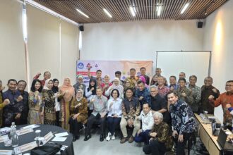 Seleksi Mandiri Masuk Perguruan Tinggi Negeri Wilayah Barat Konsorsium BKS Barat (SMM PTN- Barat) 2025 resmi dibuka. Dimana terdapat 28 Perguruan Tinggi Negeri (PTN) peserta Konsorsium BKS Barat yang berasal dari wilayah Sumatera, Jawa bagian Barat, dan Kalimantan Tengah yang meliputi PTN Umum, PTN Seni, dan PTN Agama dengan sistem ujian mandiri, di Hotel Artotel, Senayan, Jakarta, Senin (5/5/2025).