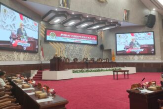 Suasana rapat paripurna di Gedung DPRD Provinsi Kalteng (Foto : Ist)