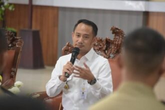 Wali Kota Palangka Raya, Fairid Naparin (Foto : Ist)