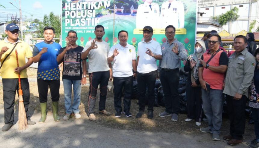 Wakil Wali Kota Palangka Raya, Achmad Zaini saat foto bersama (Foto : Ist)