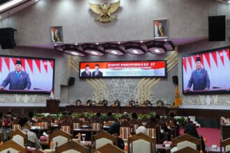 Suasana rapat paripurna di DPRD Provinsi Kalteng (Foto : Ist)