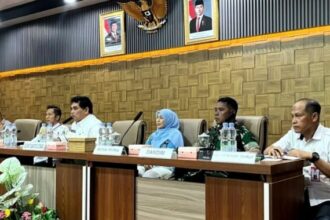 Bupati Barito Utara, Shalahuddin bersama LPTQ Barito Utara, Kapolres Barito Utara saat memimpin rapat persiapan MTQH XXXIII Kalteng tahun 2025 (Foto : Ist)