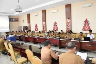 Rapat koordinasi pembahasan alokasi dana Rp1 miliar perdesa kelurahan di Kabupaten Kapuas (Foto : Ist)