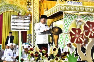 Bupati Kapuas, Muhammad Wiyatno, memberikan sambutan saat Peringatan Maulid Nabi SAW (Foto : Ist)