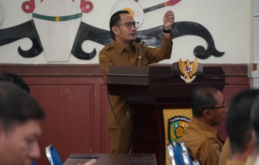 Wali Kota Palangka Raya, Fairid Naparin (Foto : Ist)